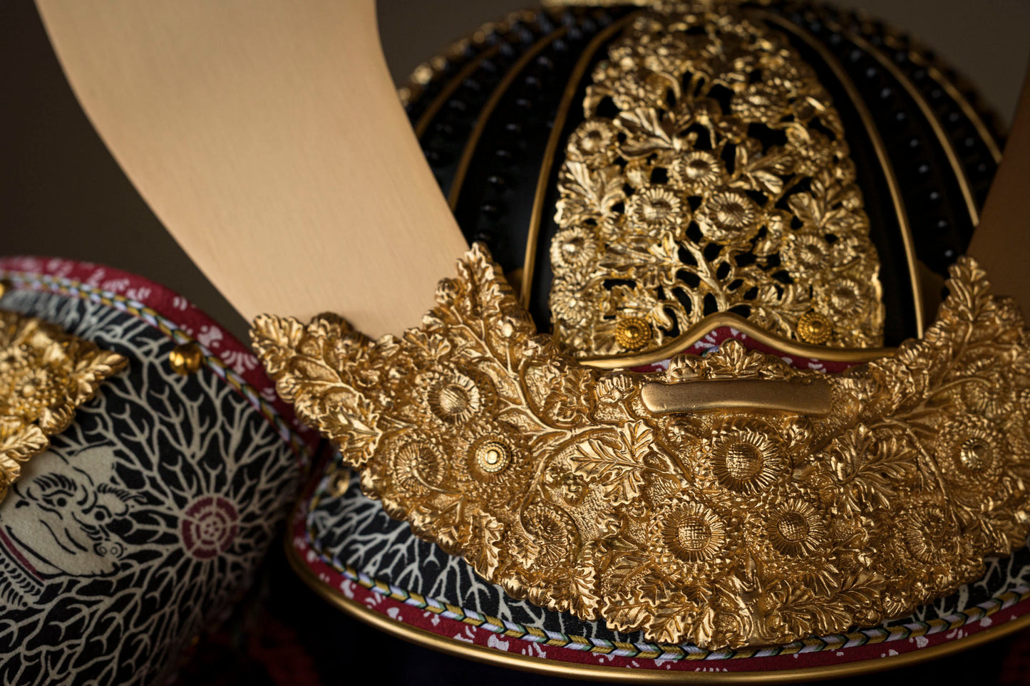 National Treasure Red-Laced Armour Kabuto